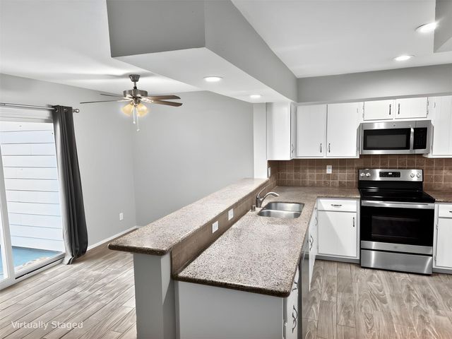 14515 Wunderlich Drive 607, Houston, TX 77069