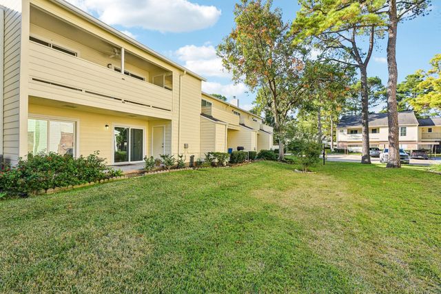 14515 Wunderlich Drive 607, Houston, TX 77069