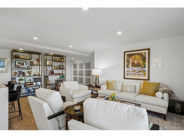 460 S Marion Pkwy B-1053, Denver, CO 80209