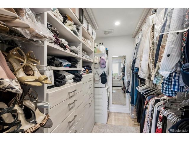 460 S Marion Pkwy B-1053, Denver, CO 80209