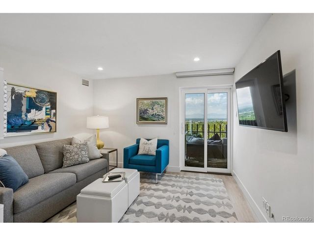 460 S Marion Pkwy B-1053, Denver, CO 80209