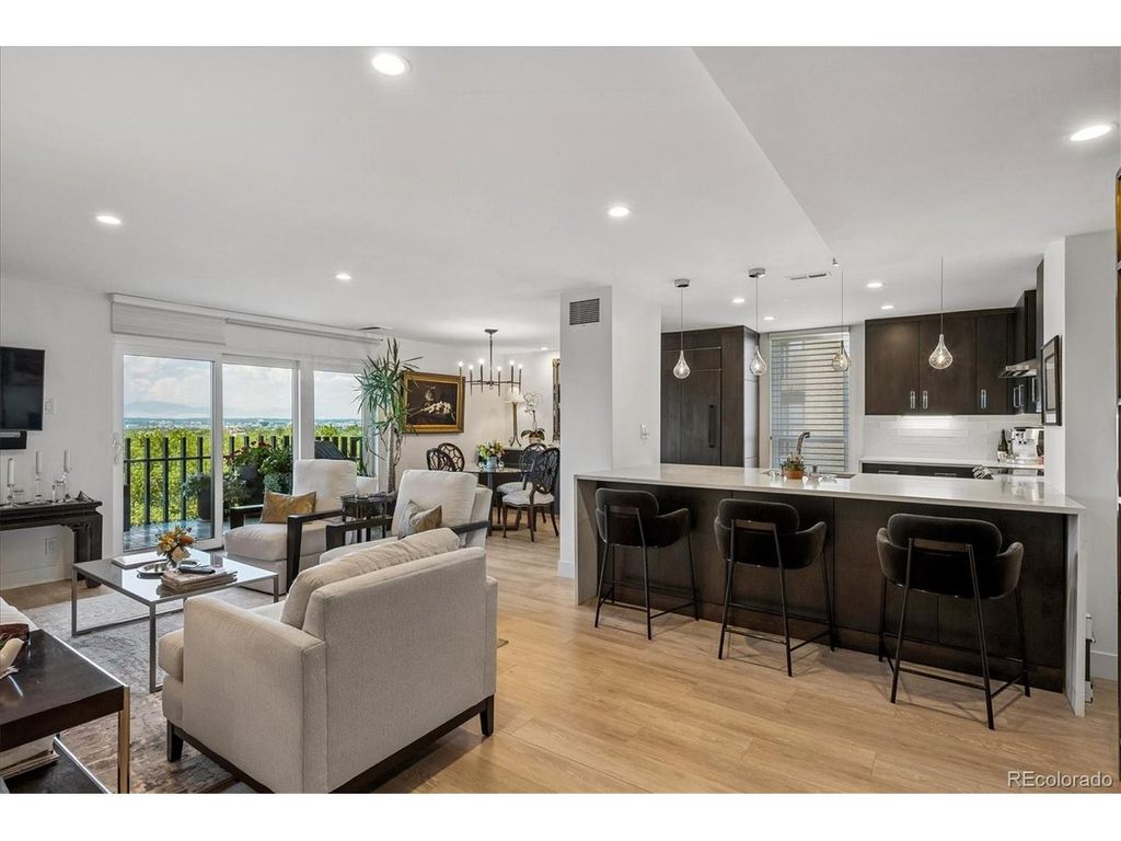 460 S Marion Pkwy B-1053, Denver, CO 80209