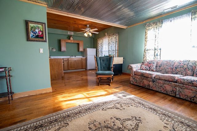 5201 Highway 94, Rogers, AR 72756