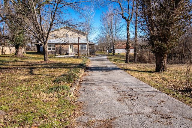 5201 Highway 94, Rogers, AR 72756