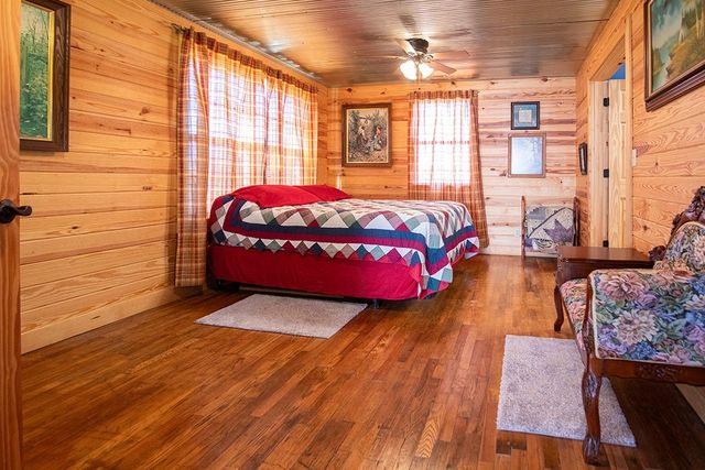 5201 Highway 94, Rogers, AR 72756