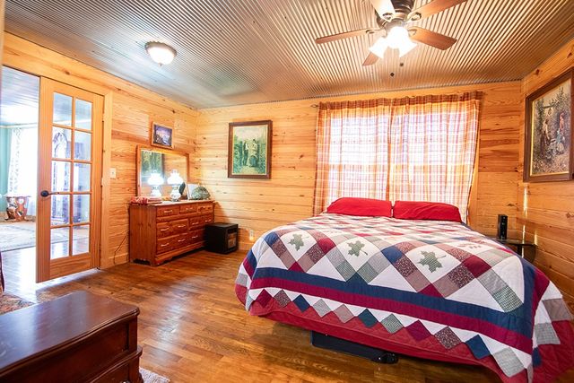 5201 Highway 94, Rogers, AR 72756