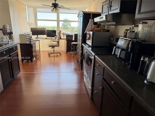 16546 NE 26th Avenue 6H, North Miami Beach, FL 33160