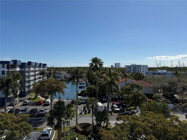 16546 NE 26th Avenue 6H, North Miami Beach, FL 33160