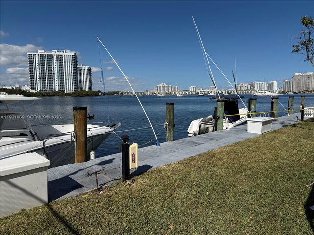 16546 NE 26th Avenue 6H, North Miami Beach, FL 33160