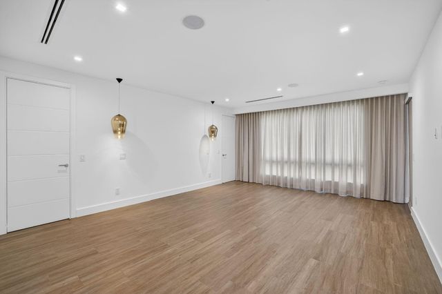 1225 NE 4th Street, Fort Lauderdale, FL 33301