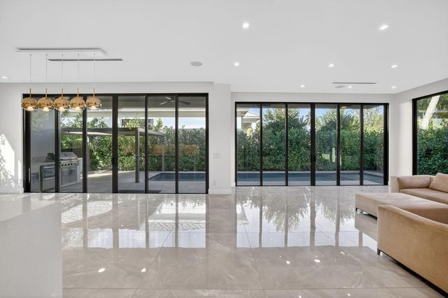 1225 NE 4th Street, Fort Lauderdale, FL 33301