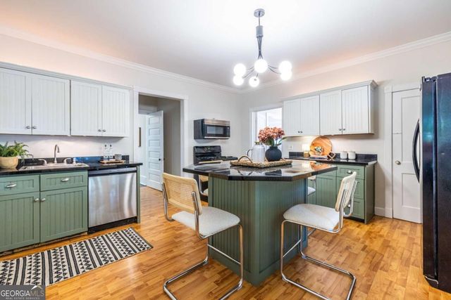 686 Vernon Avenue SE, Atlanta, GA 30316