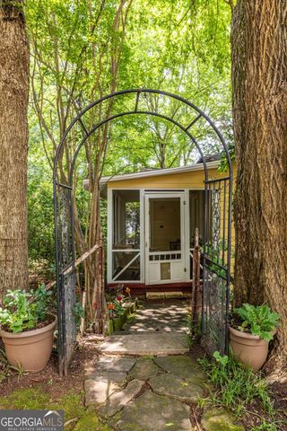 686 Vernon Avenue SE, Atlanta, GA 30316