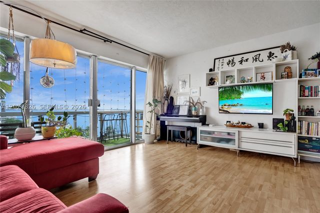 2451 Brickell Ave 8E, Miami, FL 33129