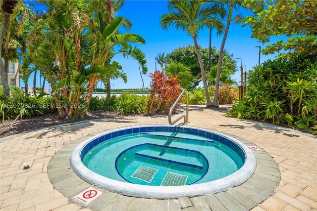2451 Brickell Ave 8E, Miami, FL 33129