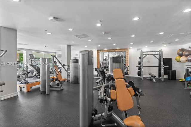 2451 Brickell Ave 8E, Miami, FL 33129