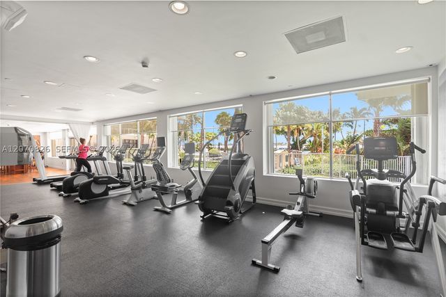 2451 Brickell Ave 8E, Miami, FL 33129