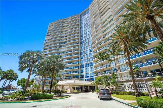 2451 Brickell Ave 8E, Miami, FL 33129
