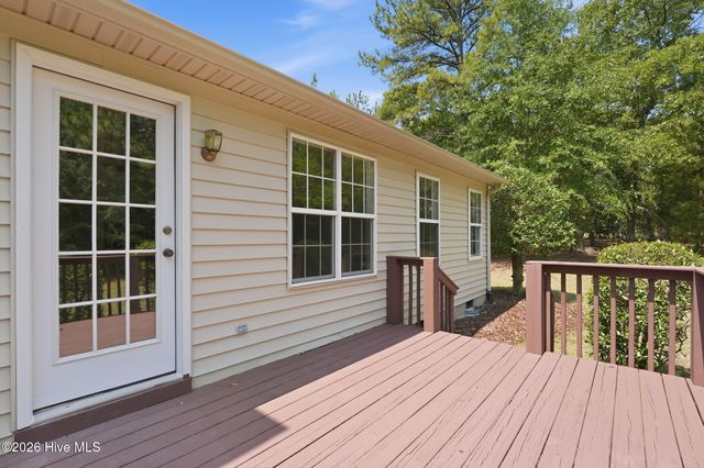 11 Fur Court W, Pinehurst, NC 28374
