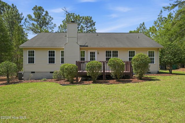 11 Fur Court W, Pinehurst, NC 28374