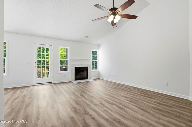 11 Fur Court W, Pinehurst, NC 28374