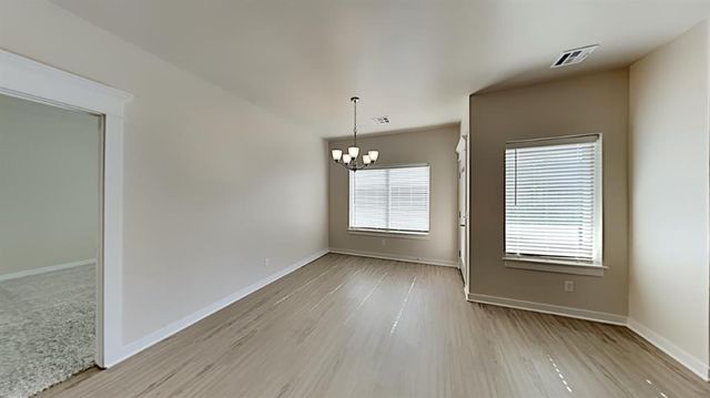 9904 Glover River Drive, Yukon, OK 73099