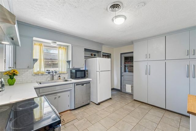 3617 Mt Pleasant Drive, Midwest City, OK 73110