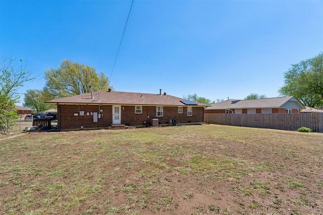 3617 Mt Pleasant Drive, Midwest City, OK 73110