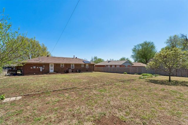 3617 Mt Pleasant Drive, Midwest City, OK 73110
