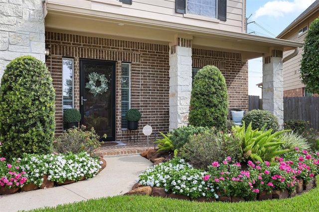 2202 Tracy Way, Deer Park, TX 77536