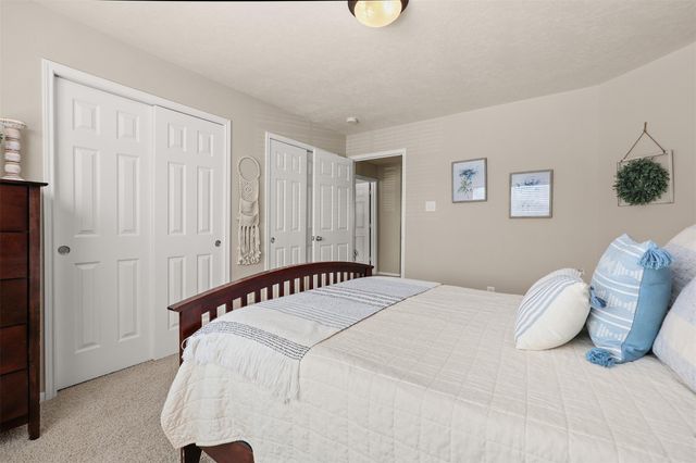 2202 Tracy Way, Deer Park, TX 77536