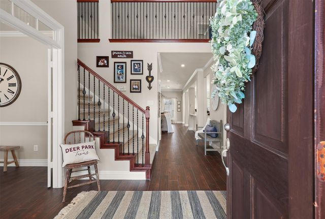 2202 Tracy Way, Deer Park, TX 77536