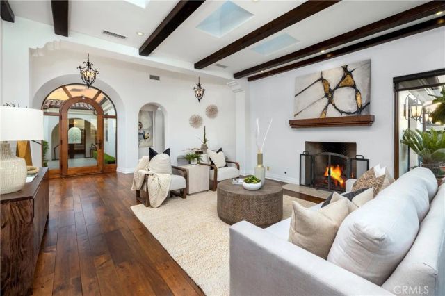 1033 Tiller, Corona Del Mar, CA 92625