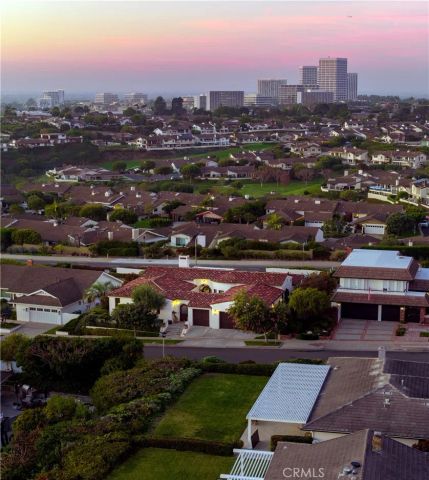 1033 Tiller, Corona Del Mar, CA 92625