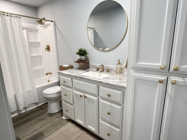 725 E Main Street, Denison, TX 75021
