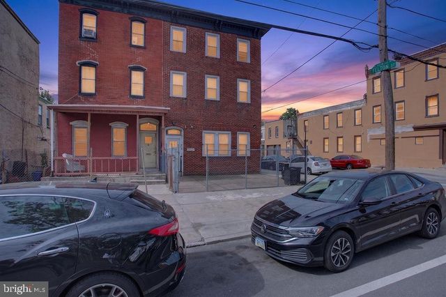 6220 VINE ST, Philadelphia, PA 19139