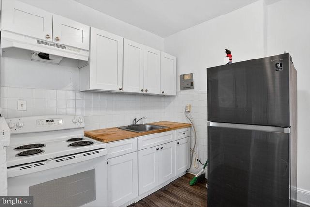 6220 VINE ST, Philadelphia, PA 19139