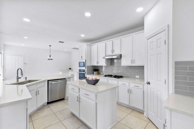 3108 Spring Grove Drive, Plano, TX 75025