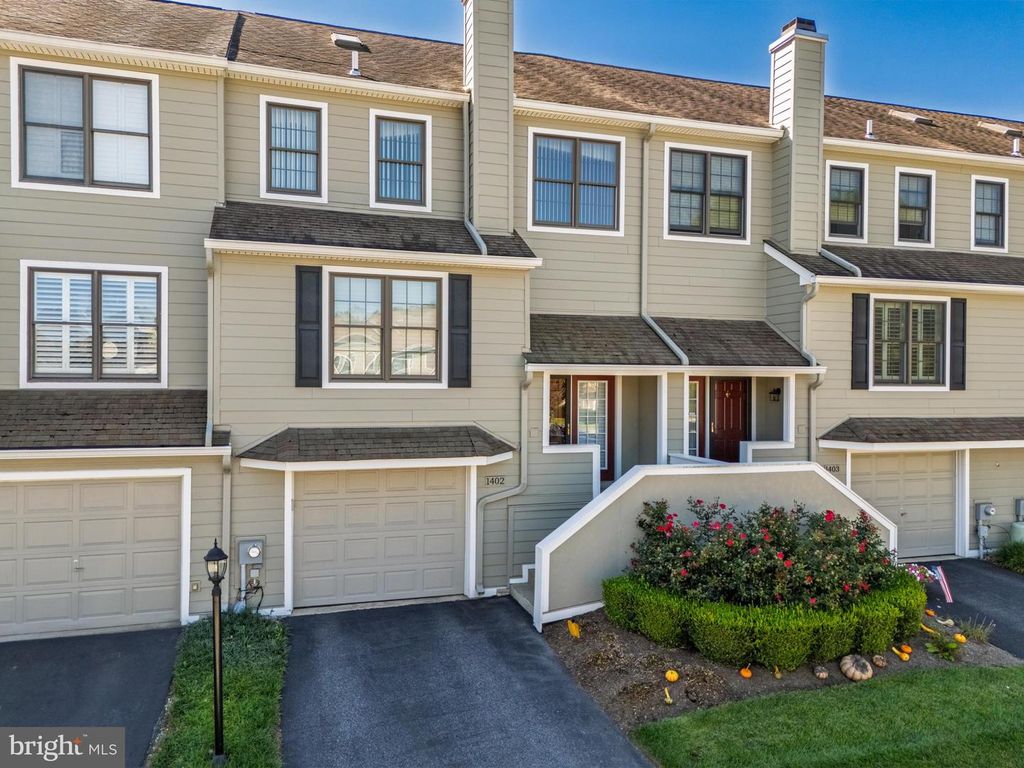 1402 RADCLIFFE CT, Newtown Square, PA 19073