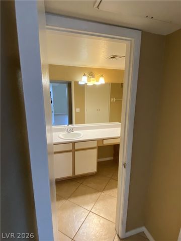 2300 East Silverado Ranch Boulevard 2032, Las Vegas, NV 89183