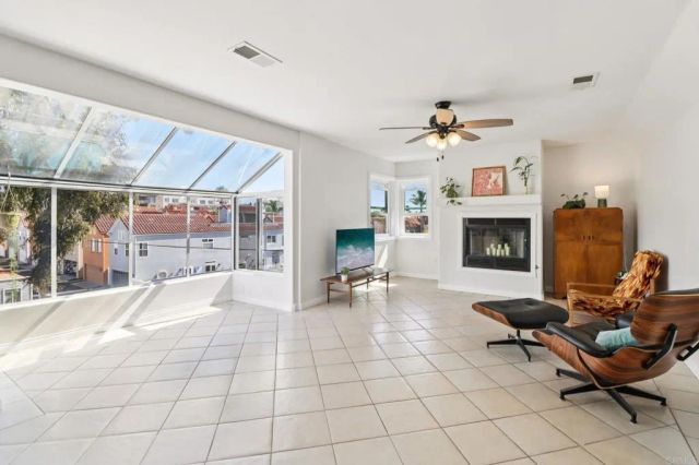 503 N Tremont Street G, Oceanside, CA 92054