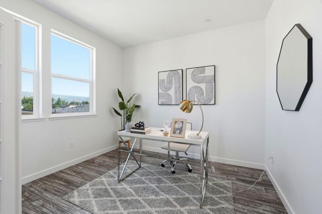 1985 Mahuron, San Jose, CA 95133