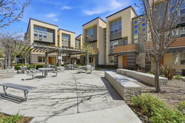 1985 Mahuron, San Jose, CA 95133