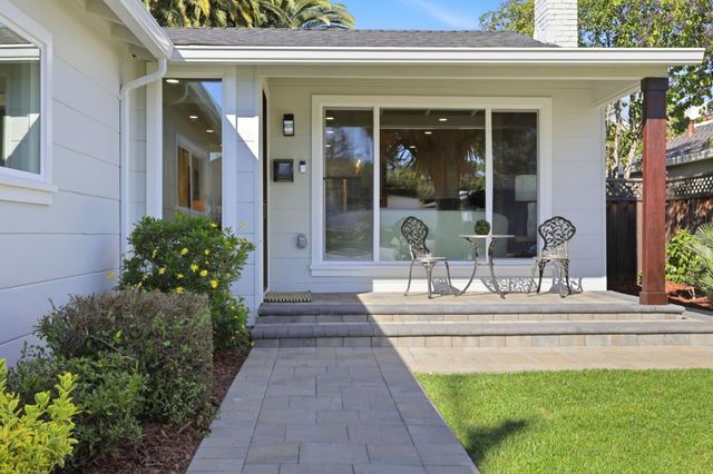 2638 Eaton Avenue, Redwood City, CA 94062