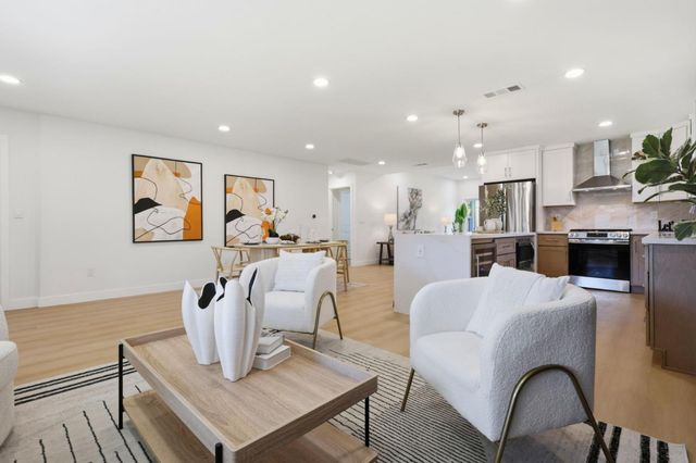 2638 Eaton Avenue, Redwood City, CA 94062