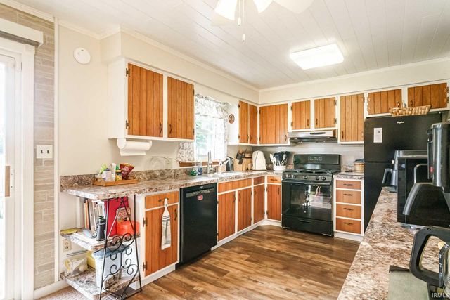 54949 Ash Road, Osceola, IN 46561