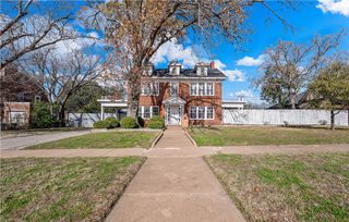 1811 Colcord Avenue, Waco, TX 76707