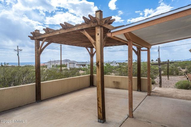 5074 La Cueva Mine Road, Las Cruces, NM 88011