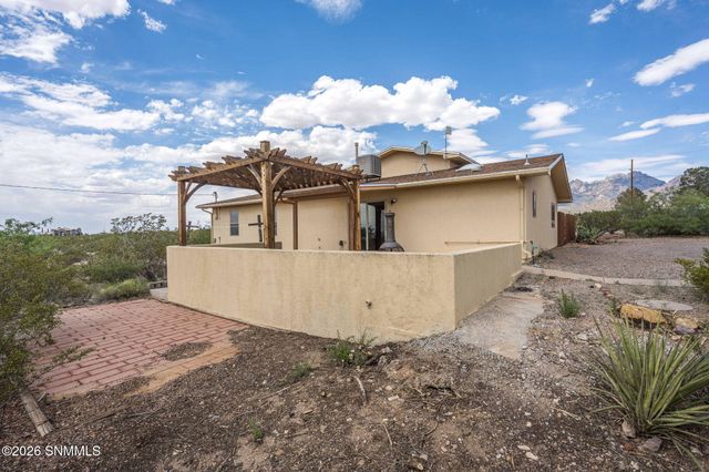 5074 La Cueva Mine Road, Las Cruces, NM 88011