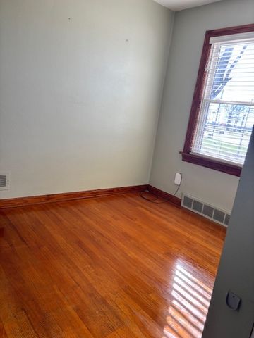 5 Westwood Drive, Mt Vernon, IL 62864